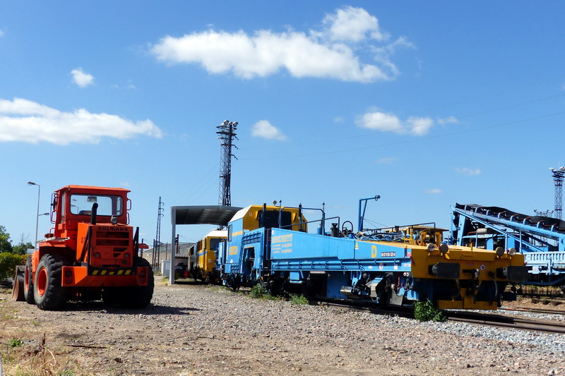 (4) 99 87 9 124 525-6 ZCA 2000 R.jpg