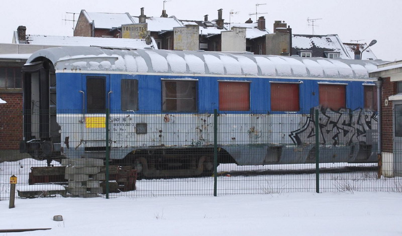 89 87 979 2 622-3 Uas H80 0 SNCF-RS (2013-01-19 Saint Quentin) (1).jpg