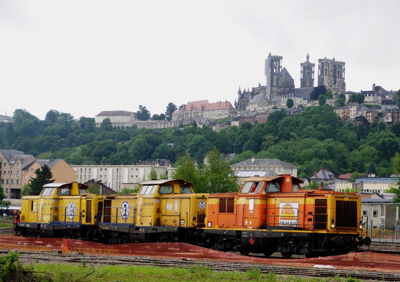 99 87 9 182 595-8 (2013-06-12 gare de Laon) Colas Rail + 182 610 + 182 553 (6).jpg