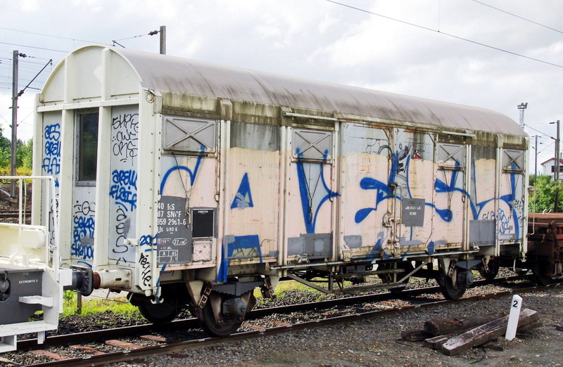 40 87 959 2 961-2 Us G90 6 SNCF-RS  (2016-06-27 Tergnier) (1).jpg