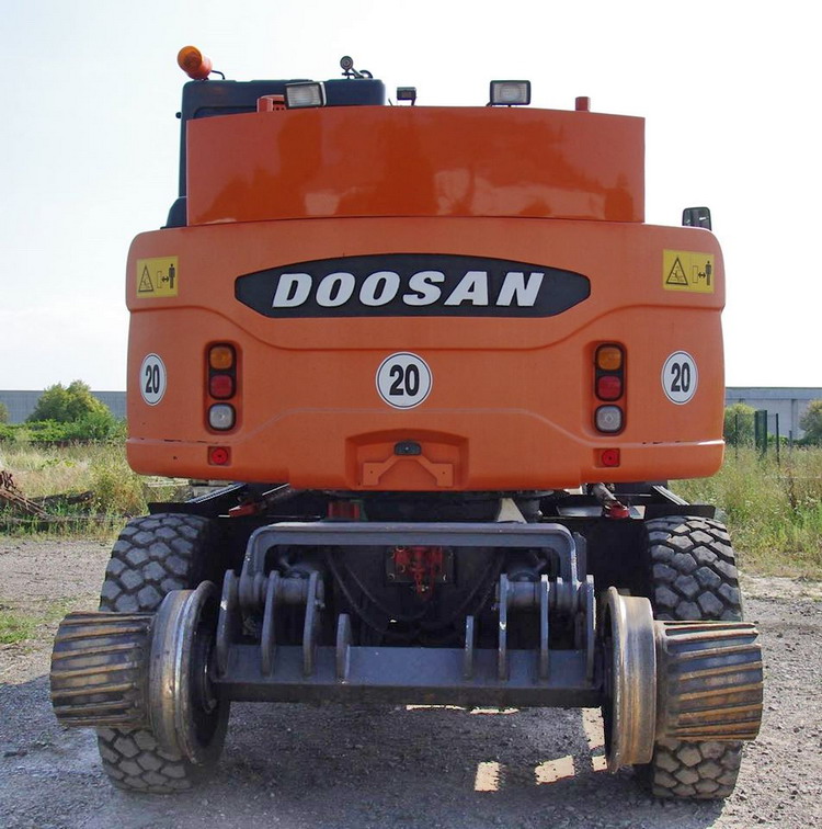 Doosan DX 160W RR (2016-09-27 Flavy le Martel SA Labaere (21).jpg