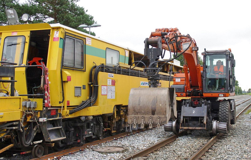 Doosan DX 160W RR (2016-09-27 Flavy le Martel SA Labaere (0).jpg