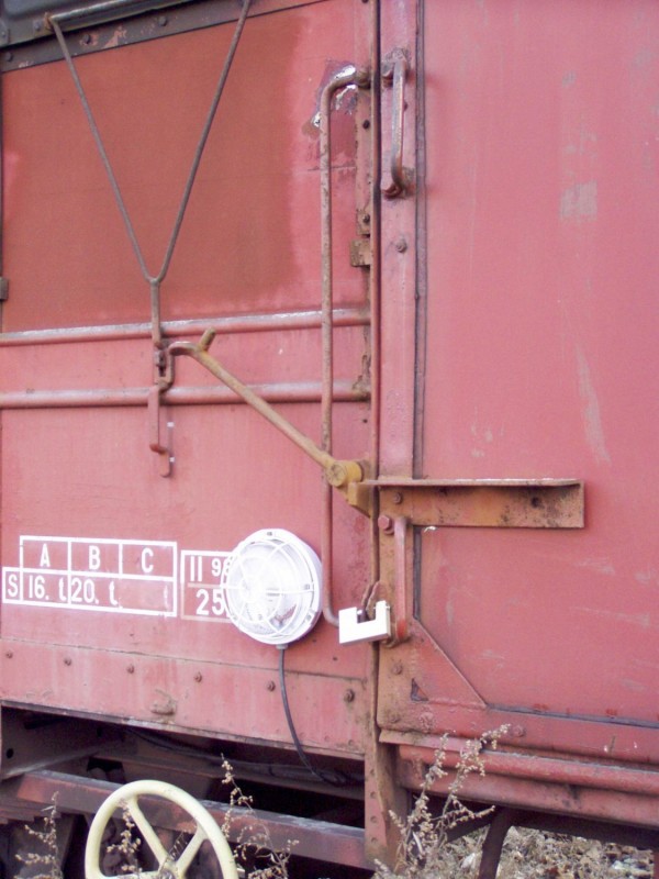 G98_07.jpg