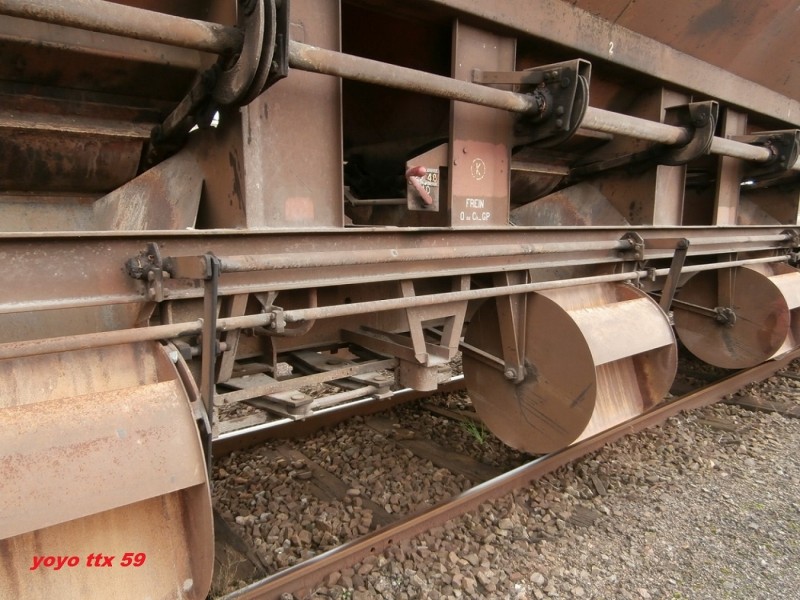 Uas D12-6 80 87 977 7 124-9=6.JPG
