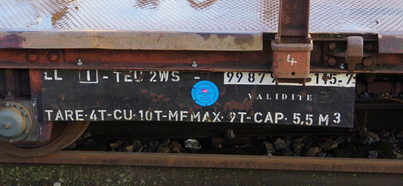 99 87 9 750 115-7 SNCF-LL (2017-01-11 C2MI Arras) + DU 84 P 7.193 (2).jpg