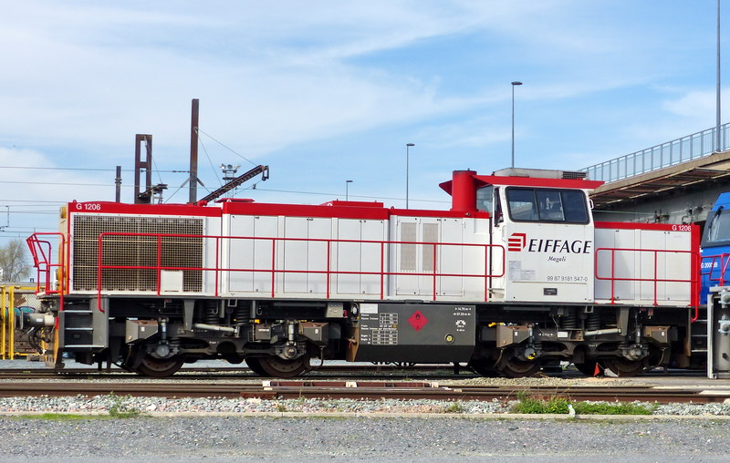 5702132 (7).JPG