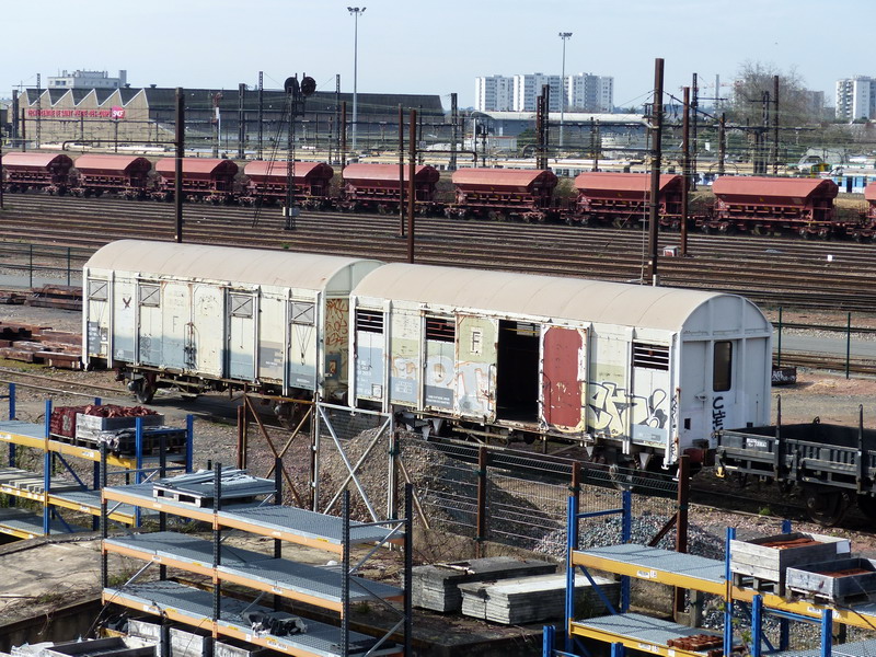 40 87 959 2 931-9 Us G90 6 SNCF-PRG (2017-03-11 SPDC) (1).jpg