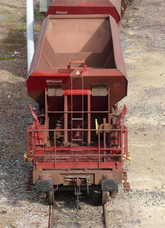 80 87 977 7 934-1 Uas D12 9 F-SNCF R (2017-03-11 SPDC) (4).jpg