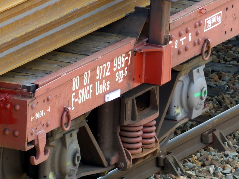 80 87 977 2 995-7 Uaks S03 6 F SNCF-DJ (2015-05-18 SPDC) (2).jpg