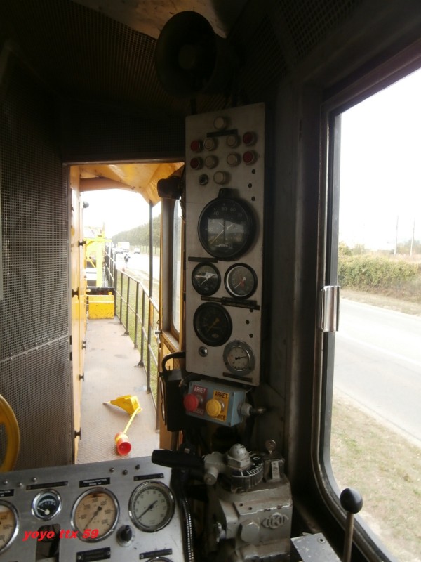 RM80 99 87 9 514 503-1 TSO=11.JPG