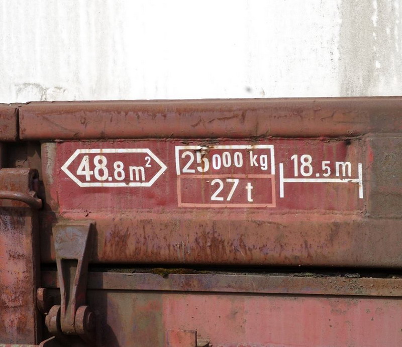 80 87 977 4 502-9 Uas R39 6 SNCF-PSL (2013-03-22 Saint Quentin) (3).jpg