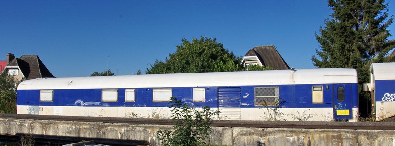 80 87 979 3 008-4 Uas H55 0 SNCF-MN (2015-10-02 Tergnier) (2).jpg