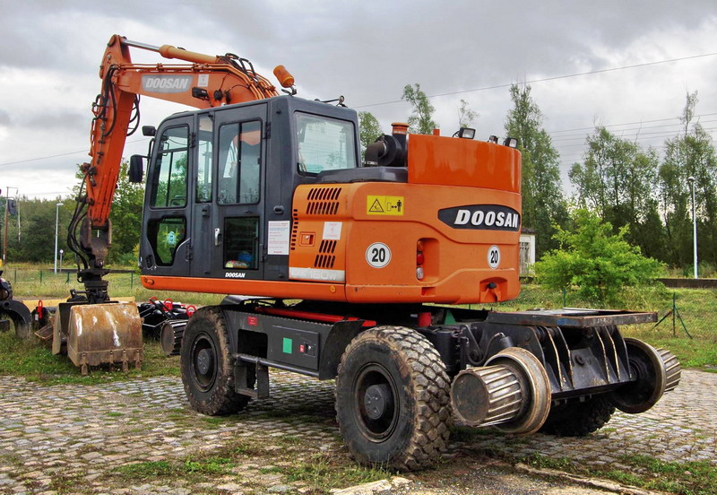 Doosan DX 160W RR (2017-09-15 Appilly) SA Labaere (3).jpg
