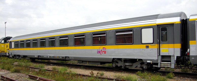 63 87 99 72 011-2 Su (2017-09-20 Saint Quentin).jpg