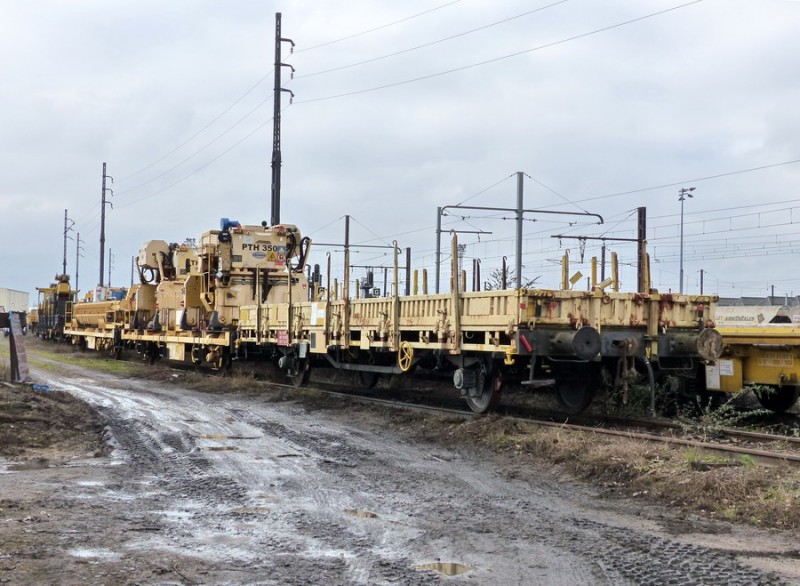 99 87 9 383 624-3 (2018-01-12 SPDC) (1).jpg