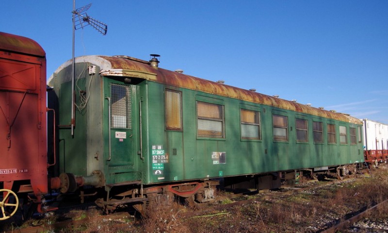 80 87 979 2 179-4 Uas H70 0 SNCF-AM (2018-01-19 gare de Laon) (1).jpg