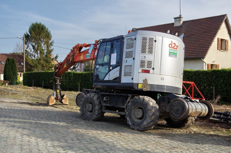 Hitachi D2R ZX170PRR (2018-04-07 Flavy-le-Martel) (11).jpg