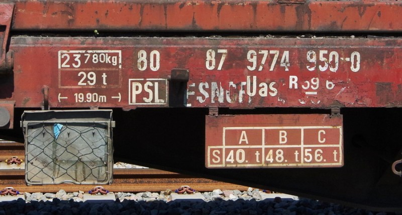 80 87 4 977 950-0 Uas R39 6 F SNCF-PSL (2018-05-08 PKn°71 à Jussy) (2).jpg (148.22 Kio) Vu 847 fois 80 87 4 977 950-0 Uas R39 6 F SNCF-PSL (2018-05-08 PKn°71 à Jussy) (2).jpg